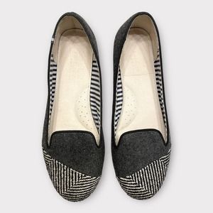 CHARLES PHILIP SHANGHAI Gray, black & white Flats Slip On Women’s Size 8 / 8.5